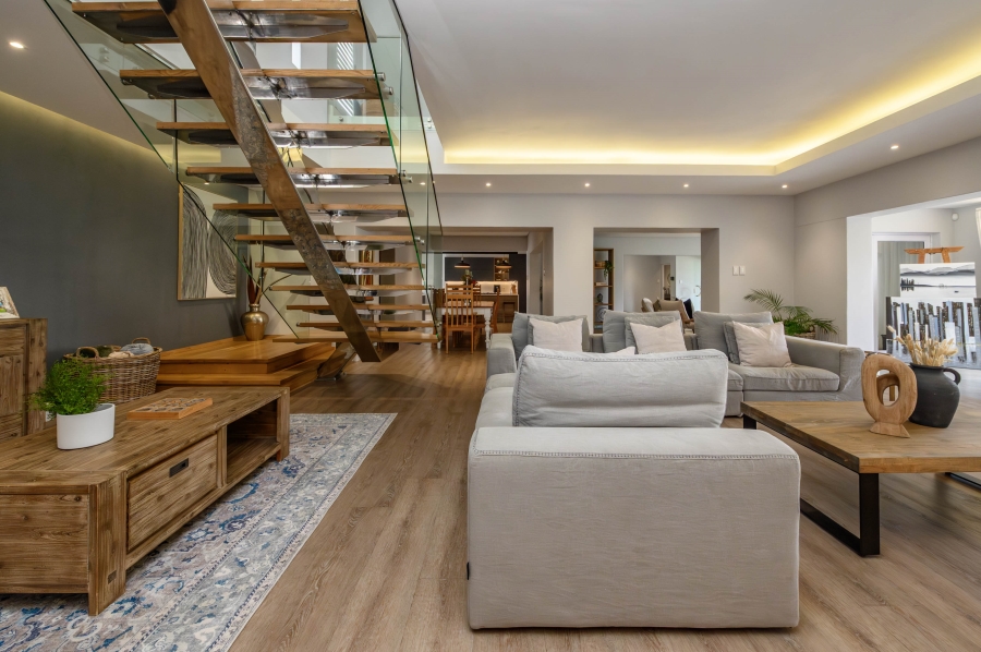 4 Bedroom Property for Sale in Summerstrand Eastern Cape